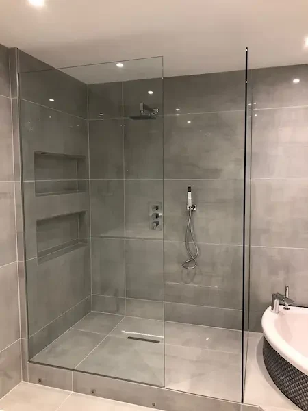 INSTALACIÓN SHOWER DOOR EN SANTIAGO